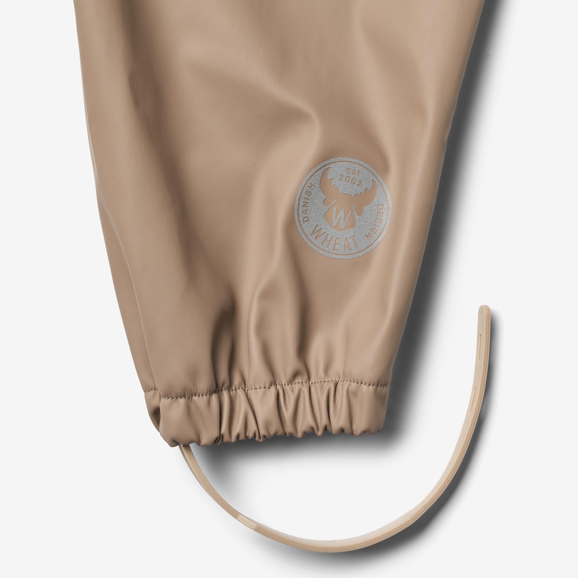 make-your-dreams-come-true-to-wear-rainwear-charlo-overall-beige-stone-online-now_3.jpg