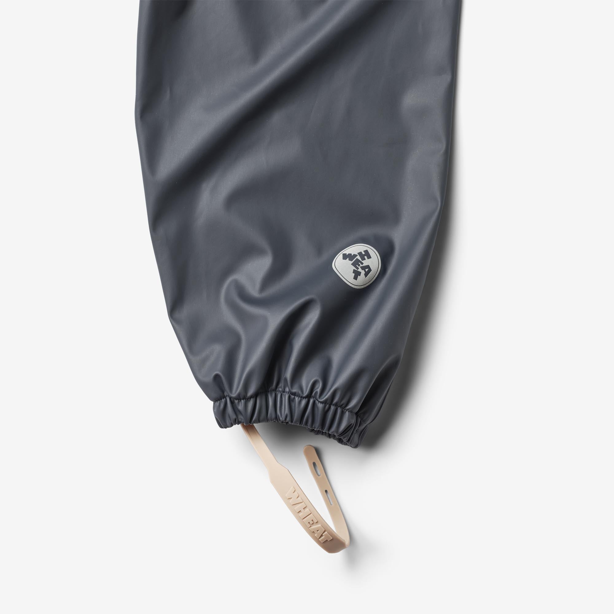 shop-all-the-latest-and-greatest-rainwear-olo-trousers-ink-online-sale_3.jpg