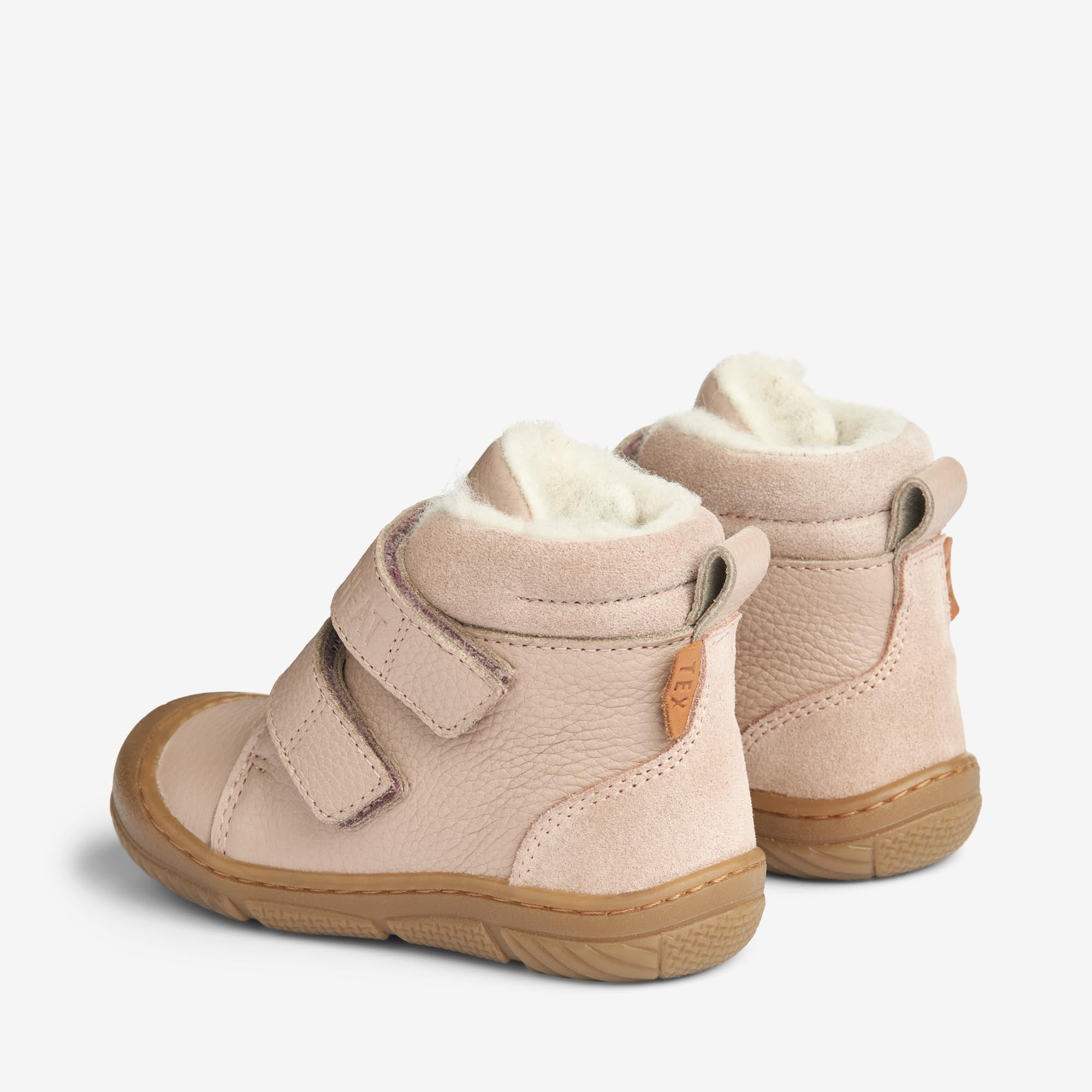 shop-the-best-winterboot-snug-tex-rose-dawn-supply_4.jpg