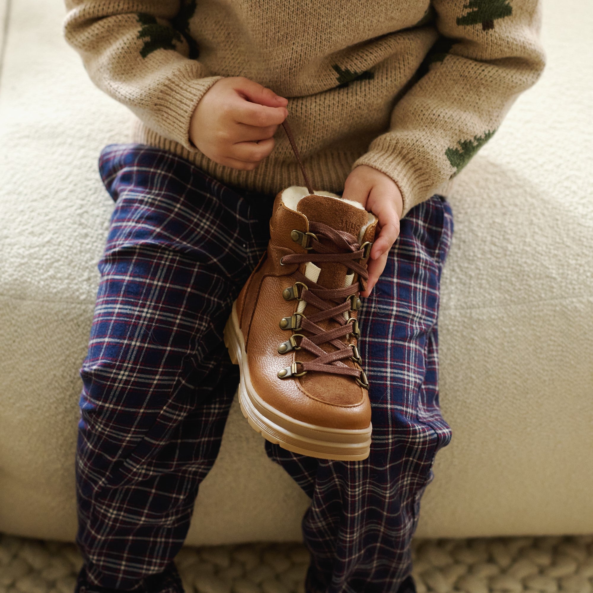 have-your-favorite-sports-teams-winterboot-toni-hiker-tex-cognac-online-hot-sale_4.jpg
