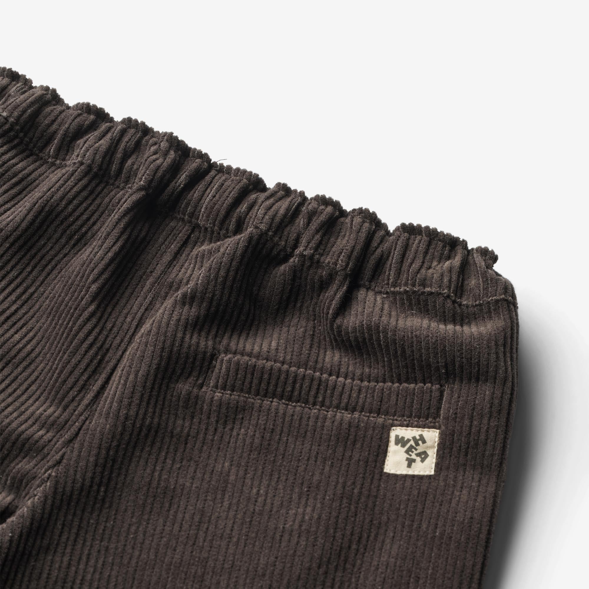 the-official-site-of-corduroy-pants-hans-raven-on-sale_2.jpg
