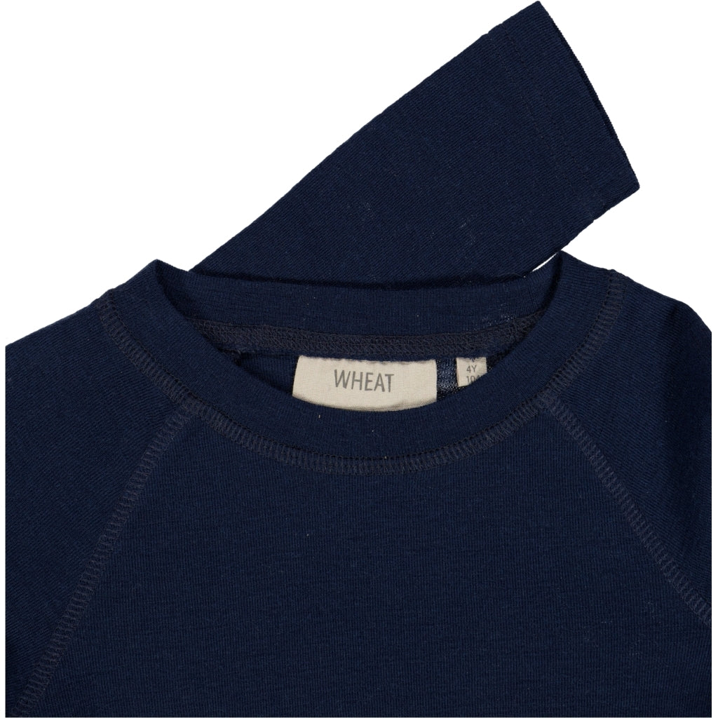 get-your-dream-of-wool-t-shirt-ls-navy-fashion_2.jpg
