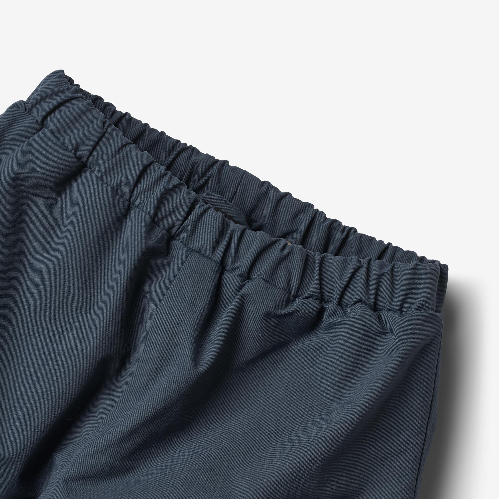 find-the-right-ski-pants-jay-tech-dark-blue-fashion_2.jpg