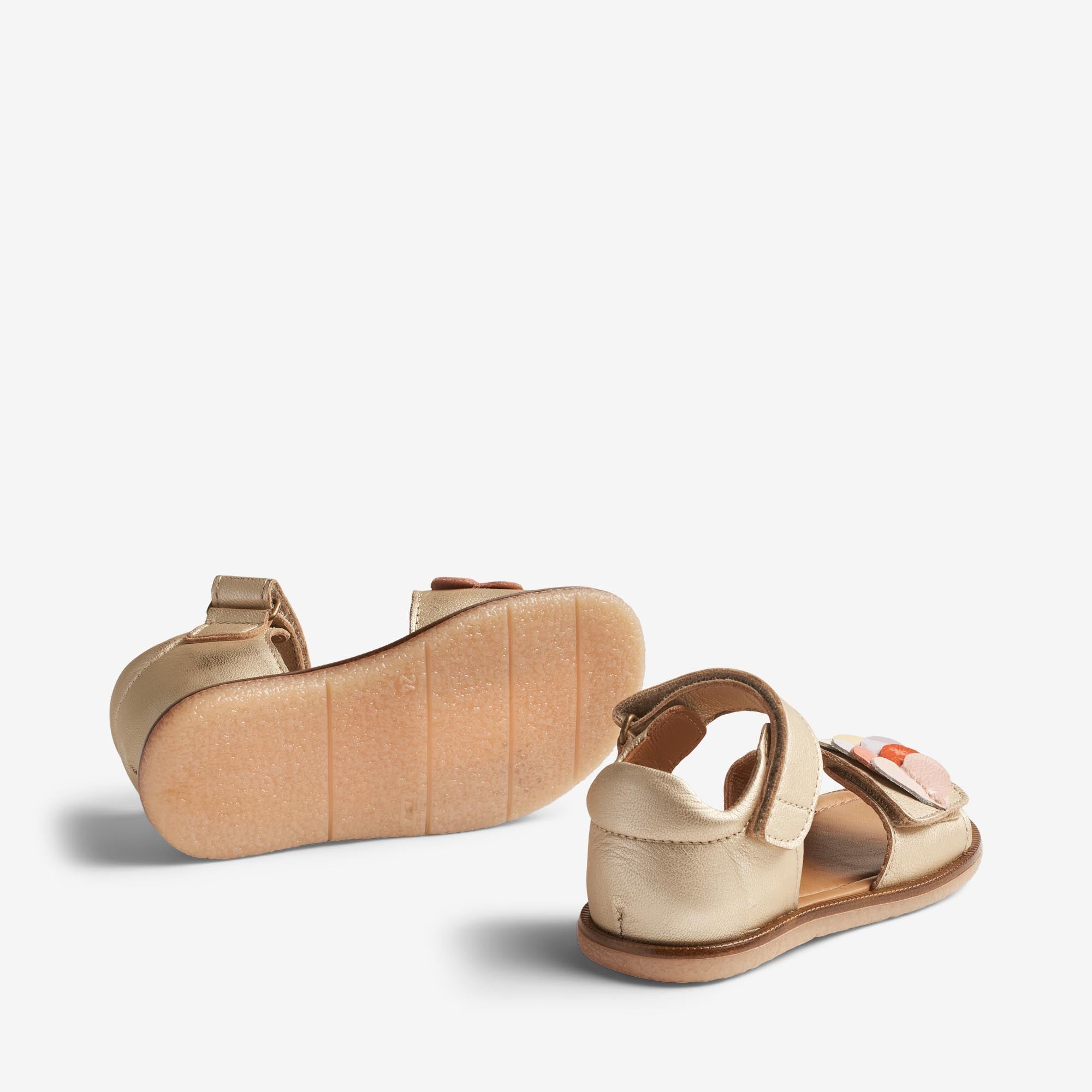 the-official-site-of-official-sandal-uma-light-gold-online_2.jpg