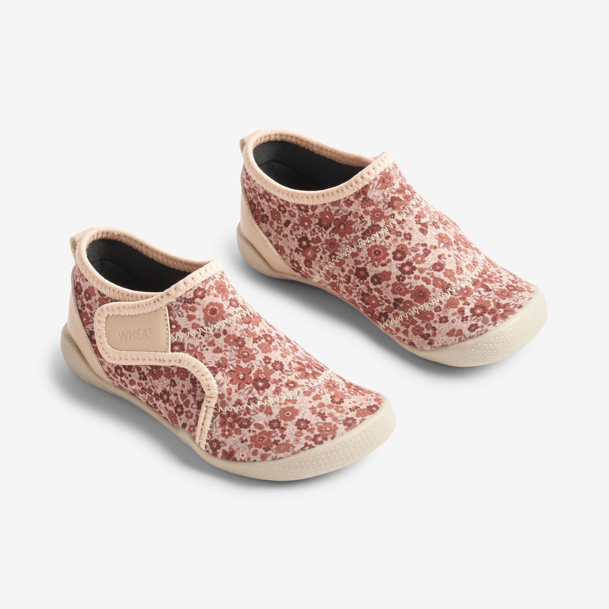 shop-the-official-shop-of-shawn-beach-shoe-baby-red-flower-meadow-fashion_0.jpg