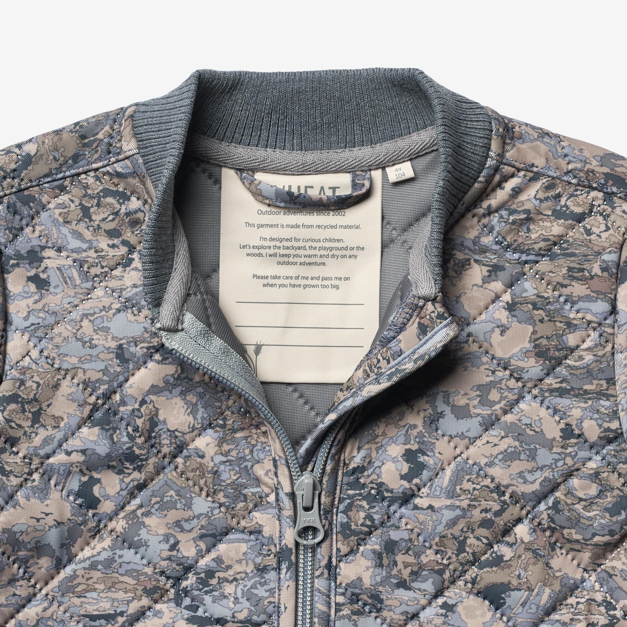 find-something-new-to-wear-thermo-jacket-loui-rainy-blue-clouds-online-sale_3.jpg